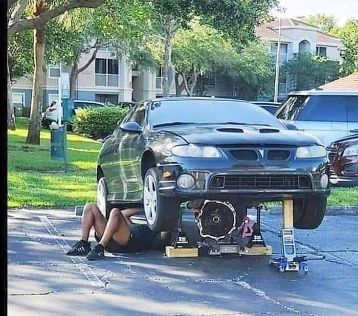 Дураки на дорогах, нелепый тюнинг и прочий автоюмор Дураки на дорогах, нелепый тюнинг и прочий автоюмор