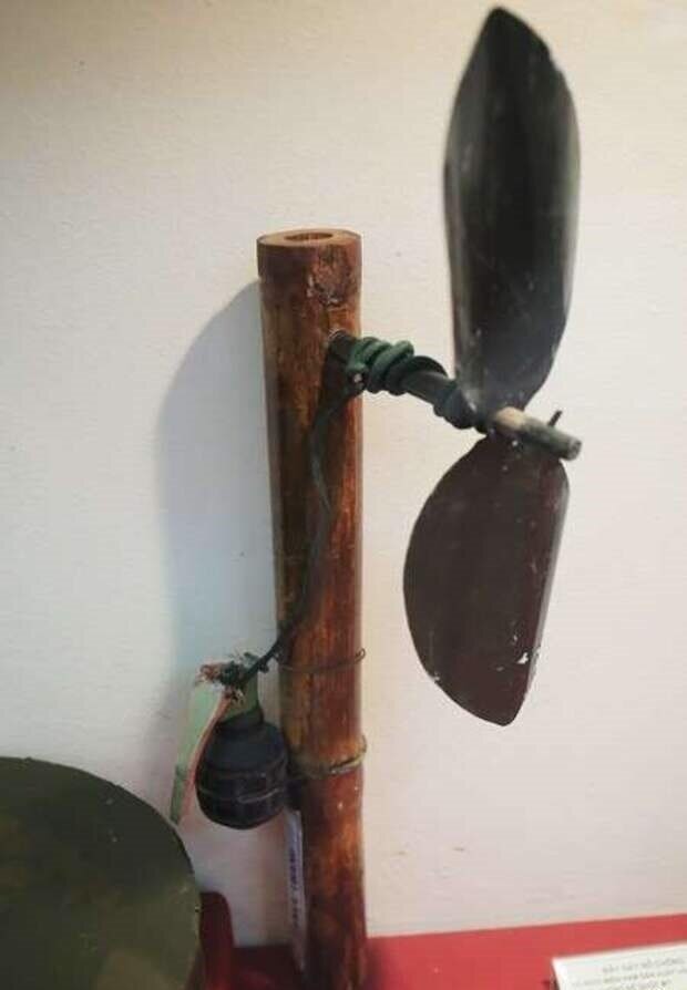 Одна из самых интересных ловушек, которую устанавливали вьетконговцы для борьбы с американскими вертолетами