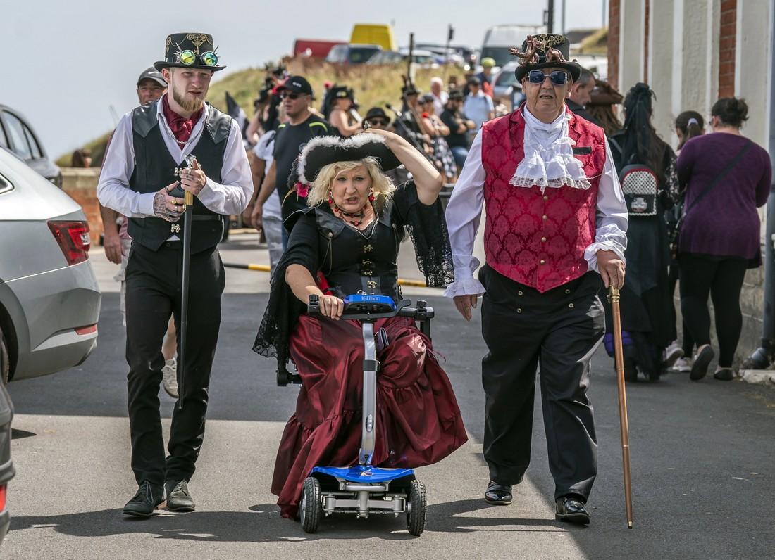 Whitby Steampunk Weekend: поклонники стимпанка собрались в Уитби