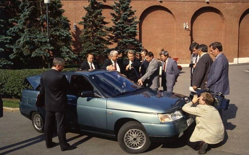 Презентация &quot;Десятки&quot;. Москва, 1993 год
