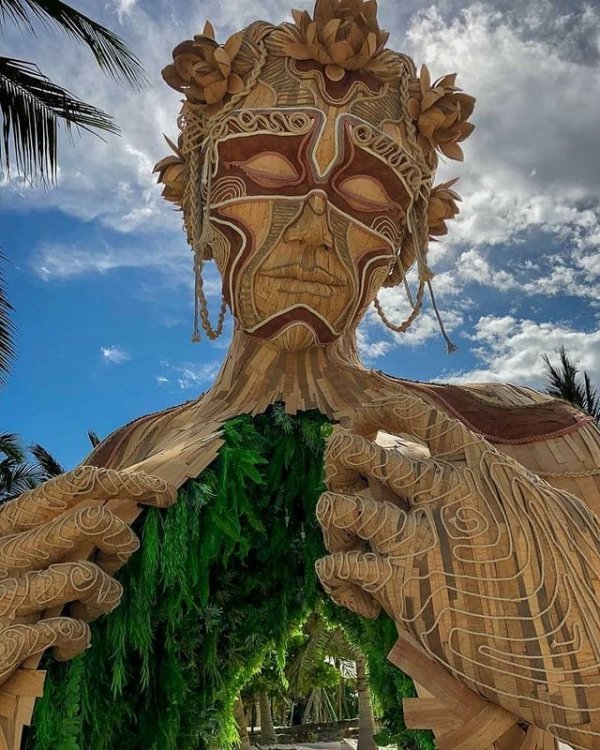 Красивые и сюрреалистические работы от скульптора из Южной Африки