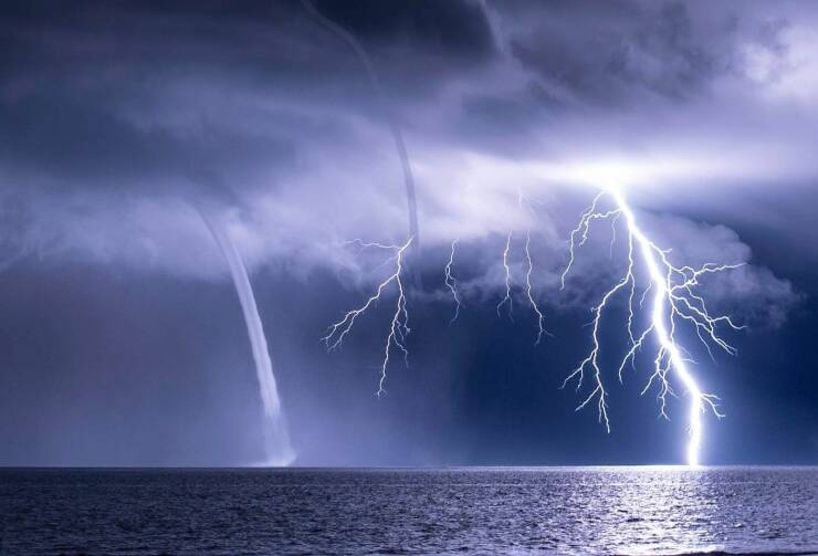 Подборка картинок. Вечерний выпуск (30 фото) - 09.09.2022