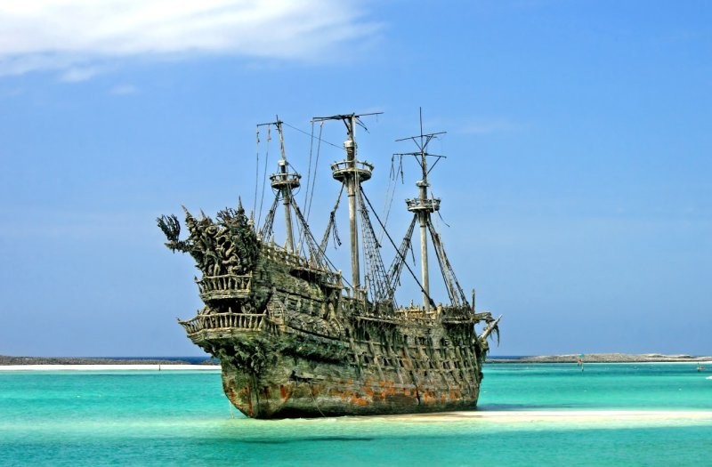 Во владении природы: эффектные фотографии мест и объектов, оставленных человеком Во владении природы: эффектные фотографии мест и объектов, оставленных человеком