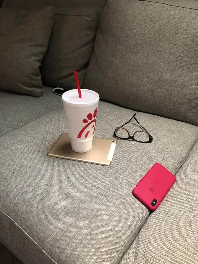 20 человек, которые поняли, что рядом живёт «чудовище» 20 человек, которые поняли, что рядом живёт «чудовище»