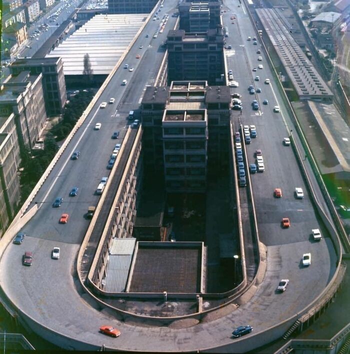 38. Крыша старого завода Fiat в Турине, Италия