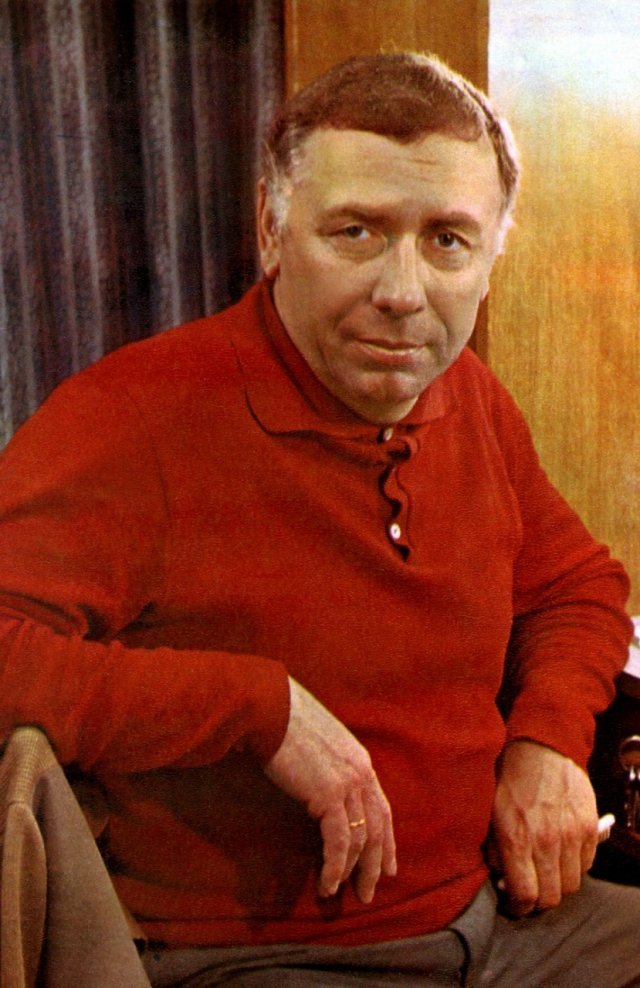 К 100-летию со дня рождения Анатолия Папанова: редкие архивные кадры советского актера