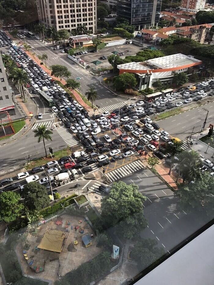 25 примеров урбанистического ада, в котором кому-то приходится жить 25 примеров урбанистического ада, в котором кому-то приходится жить