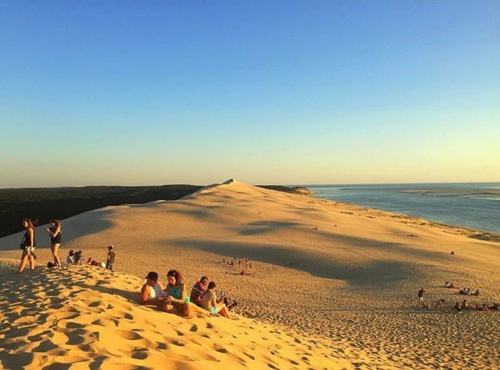 Как во Франции могла появиться такая огромная пустыня