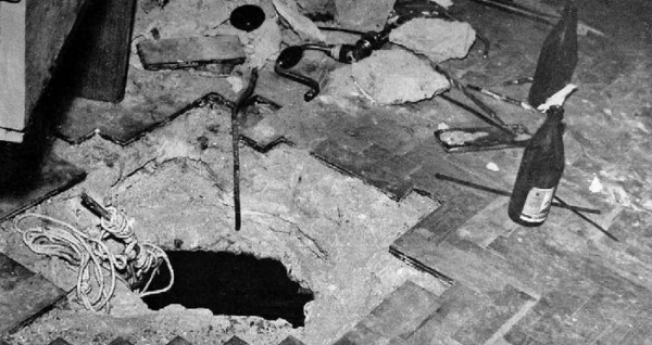 Фотография: Как два брата ограбили банк на полтора миллиона с помощью детского зонта, и все это в СССР №8 - BigPicture.ru