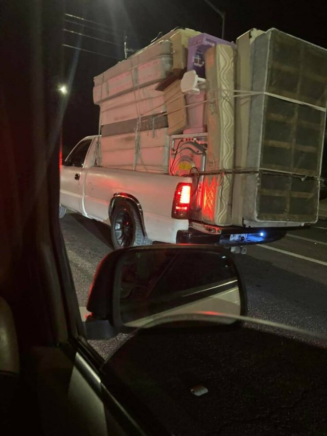 Подборка картинок. Вечерний выпуск  - 14.12.2022