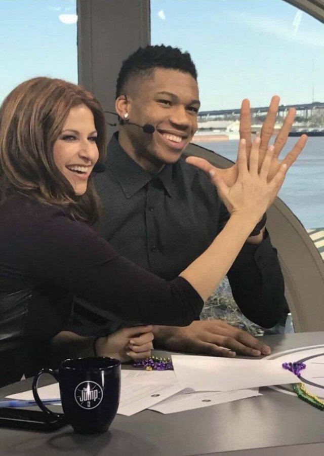 Подборка картинок. Вечерний выпуск  - 14.12.2022