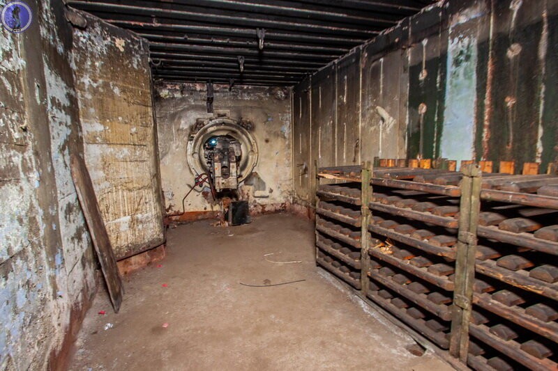 "Линия Сталина": довоенное фортификационное сооружение "Линия Сталина": довоенное фортификационное сооружение