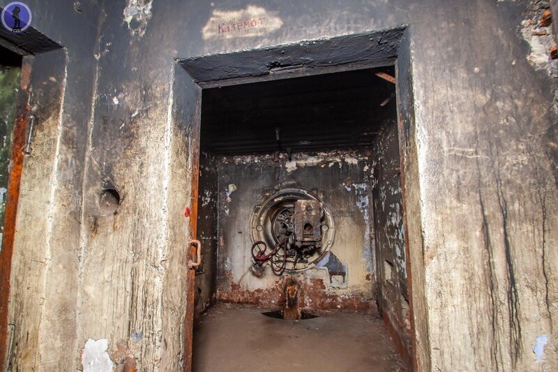 "Линия Сталина": довоенное фортификационное сооружение "Линия Сталина": довоенное фортификационное сооружение