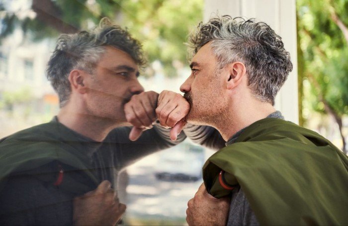 12 оригинальных фотосессий известных режиссёров, которые хорошо раскрывают их творческий подход