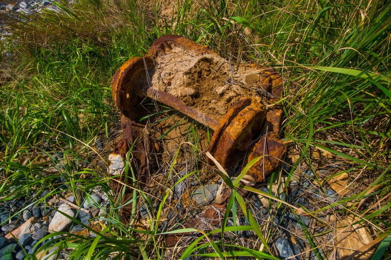 Заброшенный остров Аскольд: забытая техника, казарменный городок артиллеристов и золотое прошлое Заброшенный остров Аскольд: забытая техника, казарменный городок артиллеристов и золотое прошлое