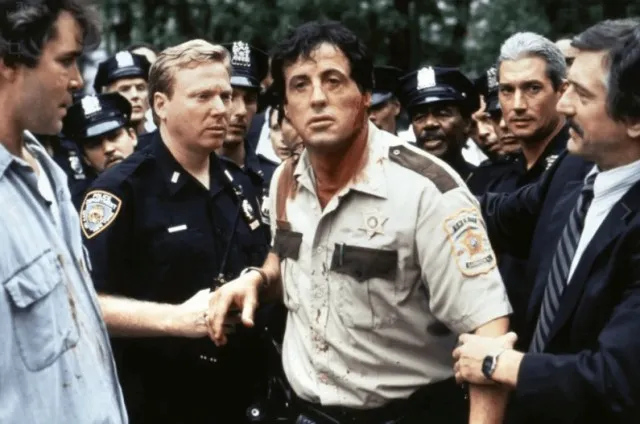 Американский шериф: почему он не полицейский, что он делает и как им стать