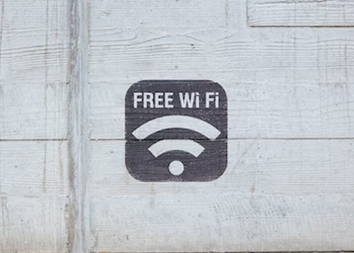 11. «Первое, что нужно сделать, если вы считаете, что ваш компьютер взломан, — отключить его от сети (или отключить Wi-Fi)» 11. «Первое, что нужно сделать, если вы считаете, что ваш компьютер взломан, — отключить его от сети (или отключить Wi-Fi)»