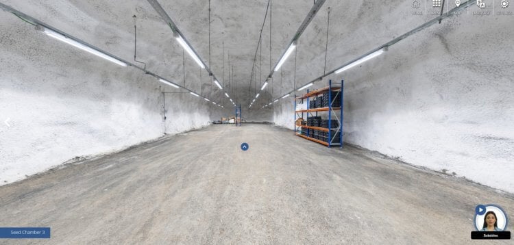 Фотографии хранилища семян в Шпицбергене. Пустой зал, где нет даже стеллажей. Фото.