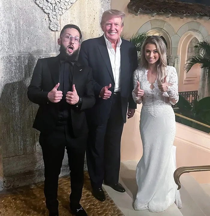 30 случаев, когда знаменитости случайно «ворвались» на чужие свадьбы 30 случаев, когда знаменитости случайно «ворвались» на чужие свадьбы