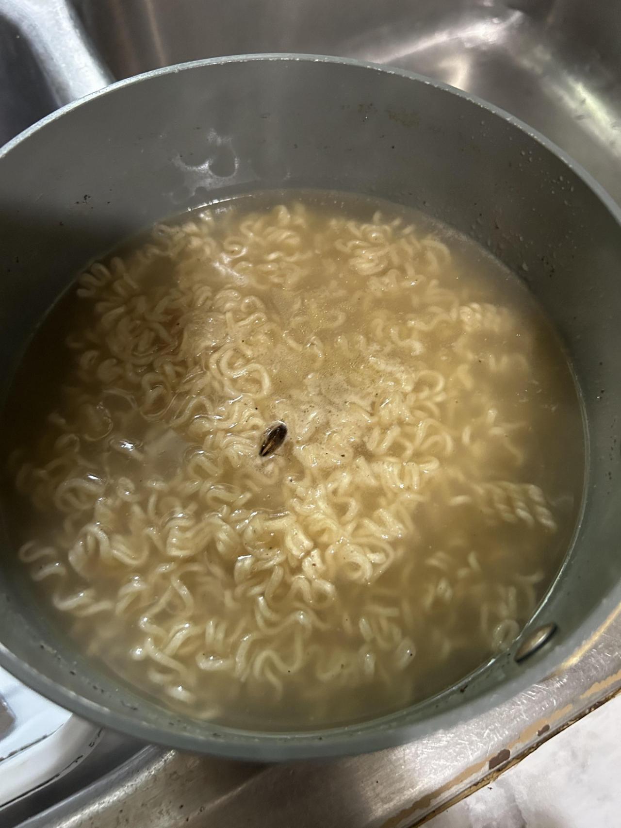 Бывают в жизни огорчения