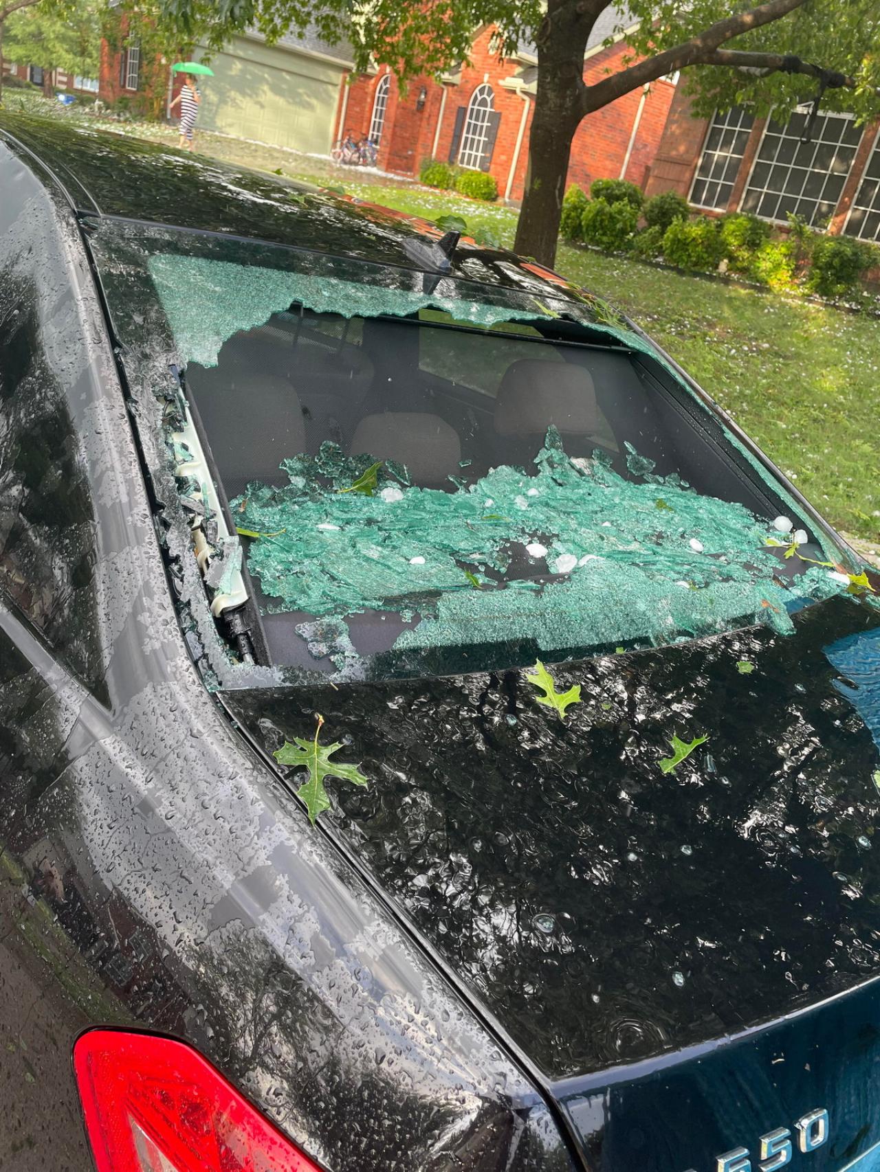 Бывают в жизни огорчения