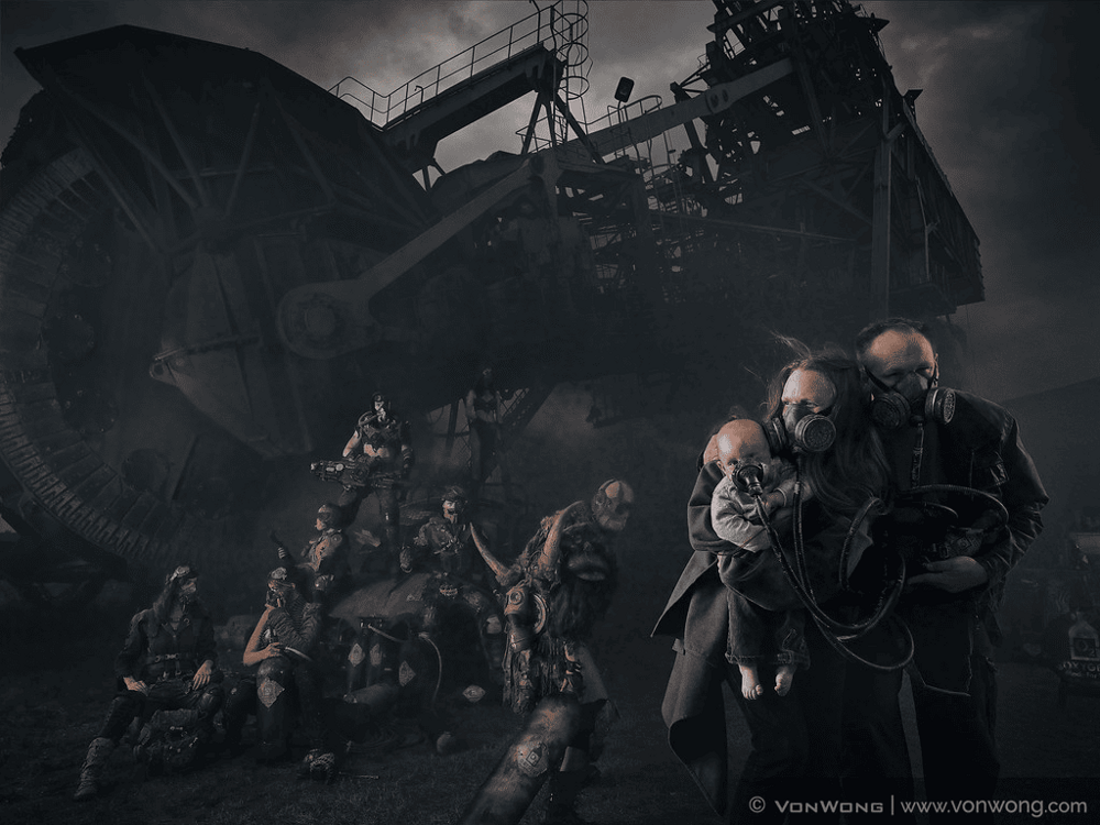 Фотограф показал обратную сторону эффектных и масштабных фотоинсталляций