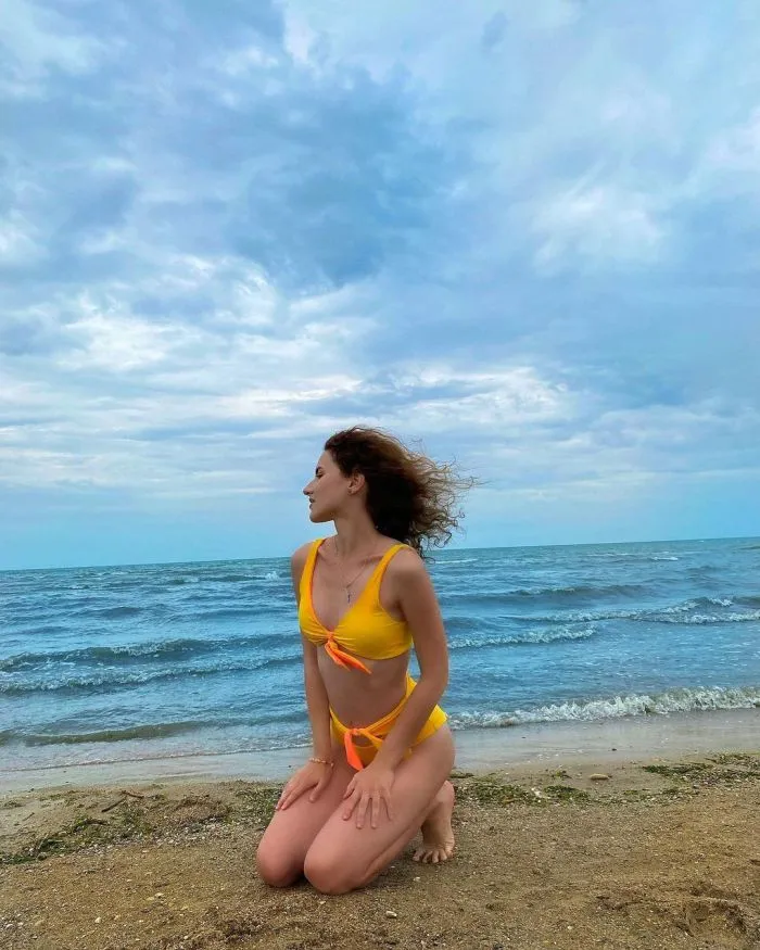 Каспийское море вместо Лазурного берега: фотоподборка с пляжей близь Махачкалы Каспийское море вместо Лазурного берега: фотоподборка с пляжей близь Махачкалы