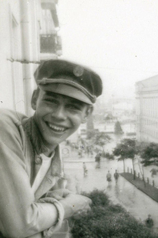 Фотография: 22 фотографии знаменитых россиян, какими вы их точно не видели №10 - BigPicture.ru