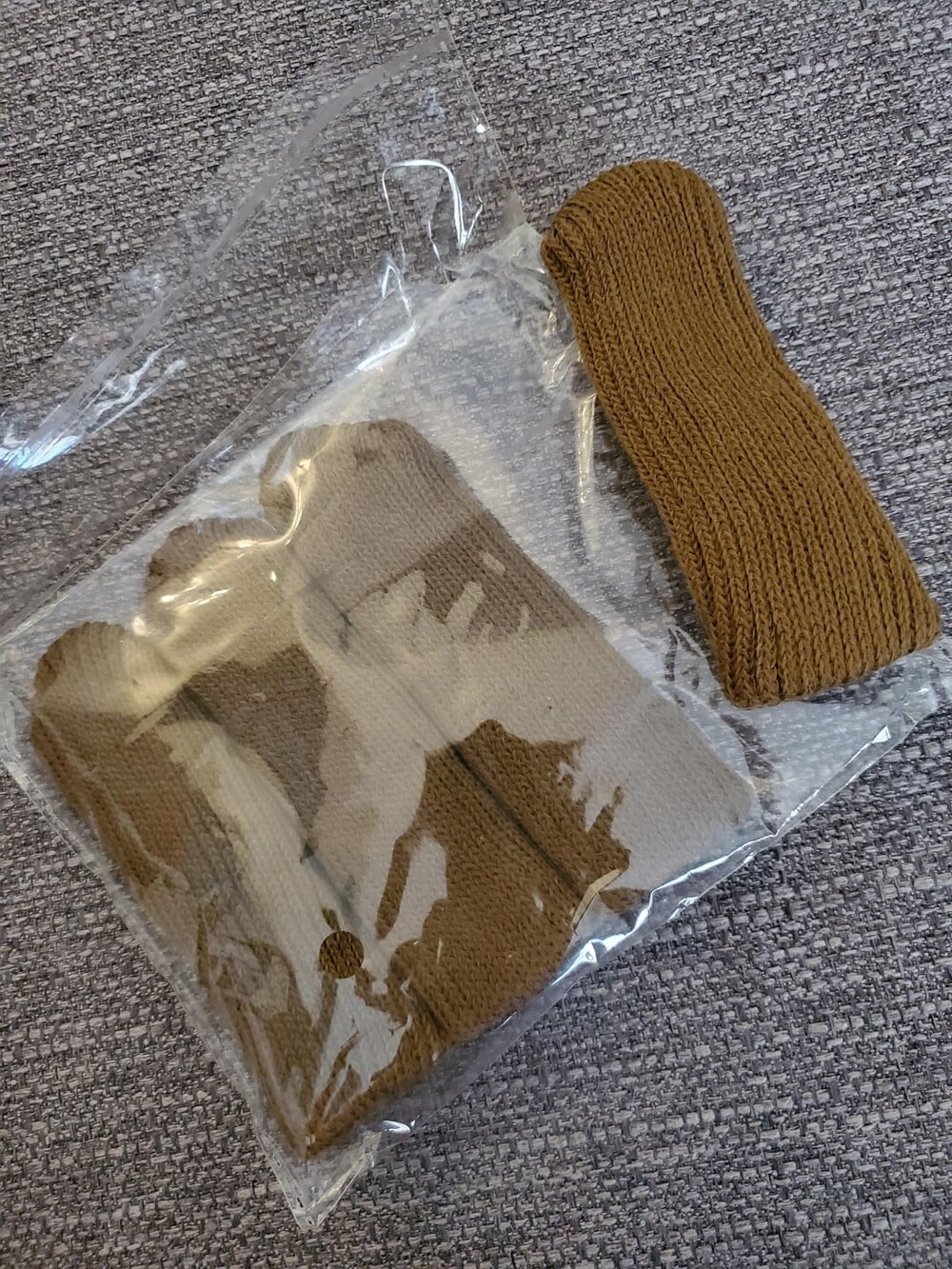 8. Что это за маленькие вязаные трубочки?