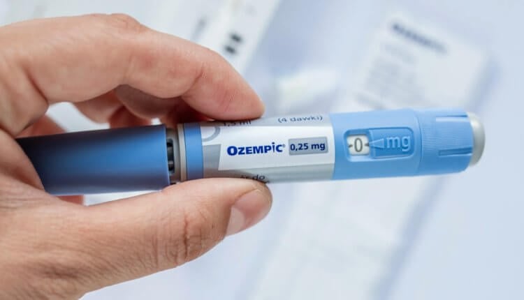 «Оземпик» от сахарного диабета. Оригинальный препарат поставляется со шприцом-ручкой. Источник изображения: reddit.com. Фото.