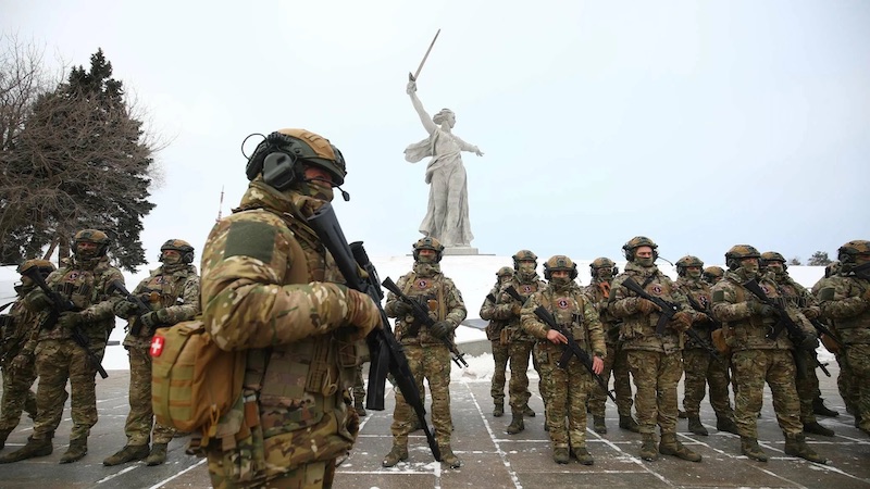 С Днём защитника Отечества!