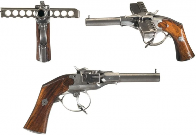 Одно из первых решений проблемы малой ёмкости пистолетов — модель «Гармоника» (1850 г.)