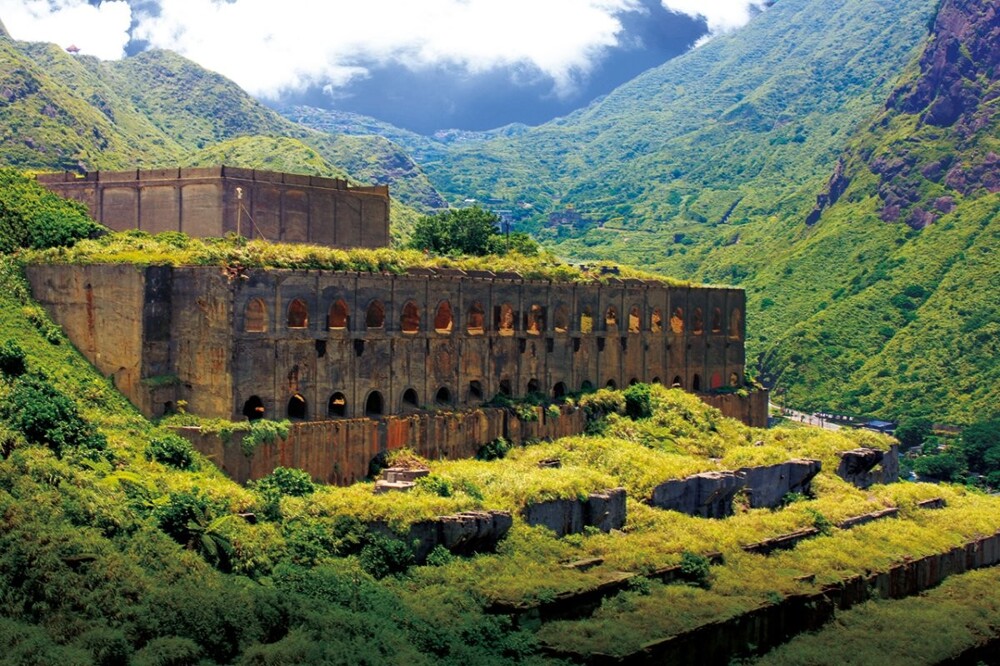 10. Заброшенный квартал в городе Цзилун (Киланг-Сити), Тайвань