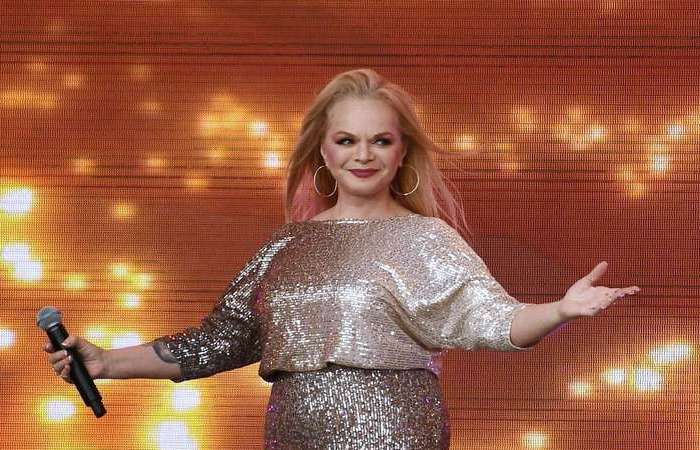 История вышла некрасивая.