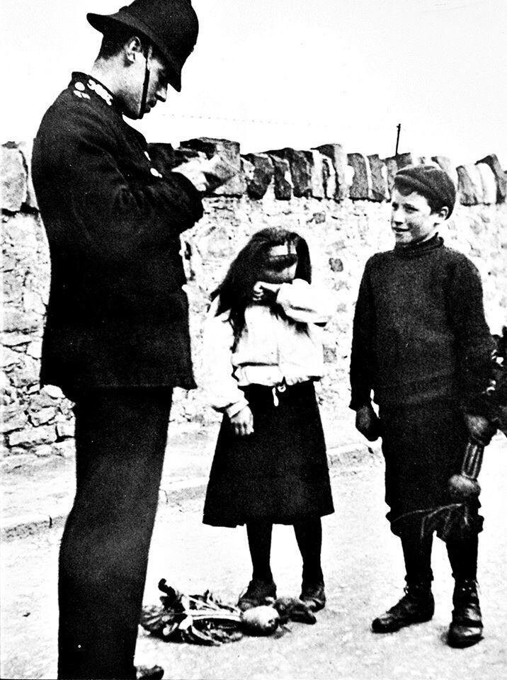 14. Огородные воришки. Шотландия, 1911 год 14. Огородные воришки. Шотландия, 1911 год