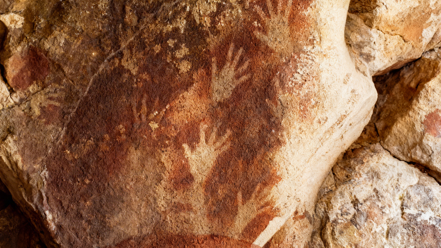 наскальные рисунки