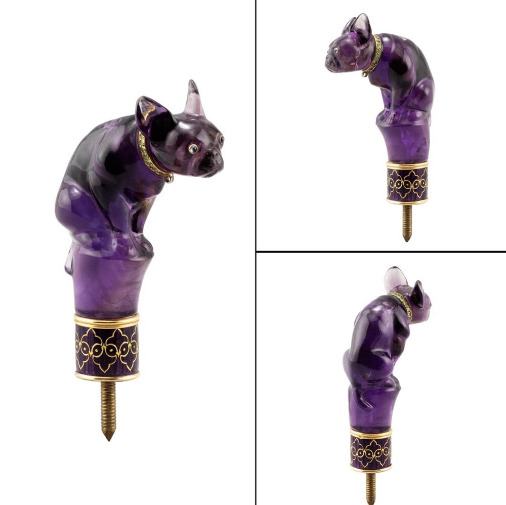 3. Ручка зонта в форме аметистового сидящего бульдога, Париж, около 1860 года